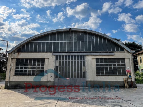 LOTTO 1: Capannone industriale con area annessa in BOSISIO PARINI (Lc) Via Eupilio n.22