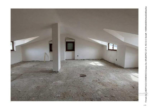 LOTTO UNICO: PIENA PROPRIETA' DI MANSARDA