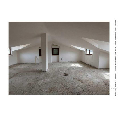 LOTTO UNICO: PIENA PROPRIETA' DI MANSARDA