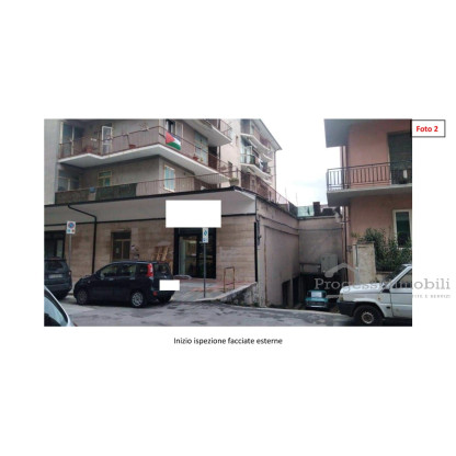 LOTTO UNICO: LOCALE A DESTINAZIONE COMMERCIALE